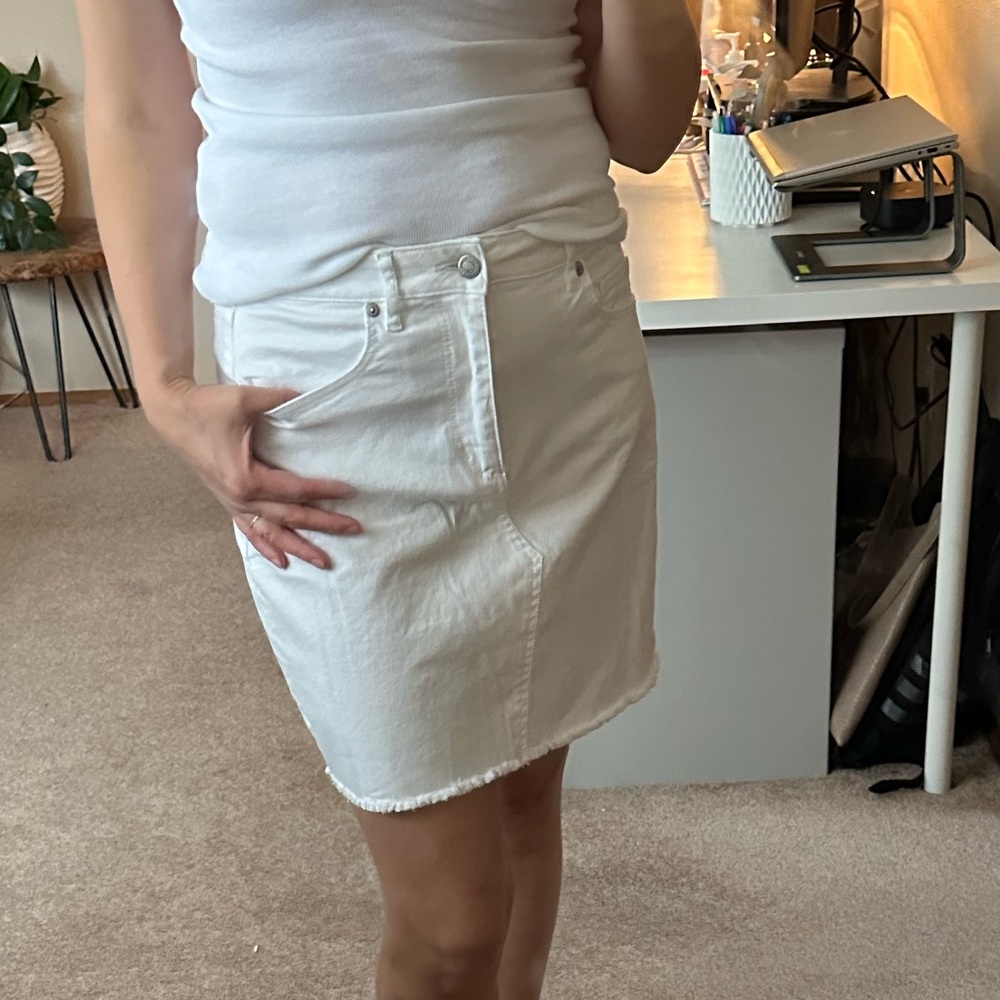 NWT Classic White Denim Skirt